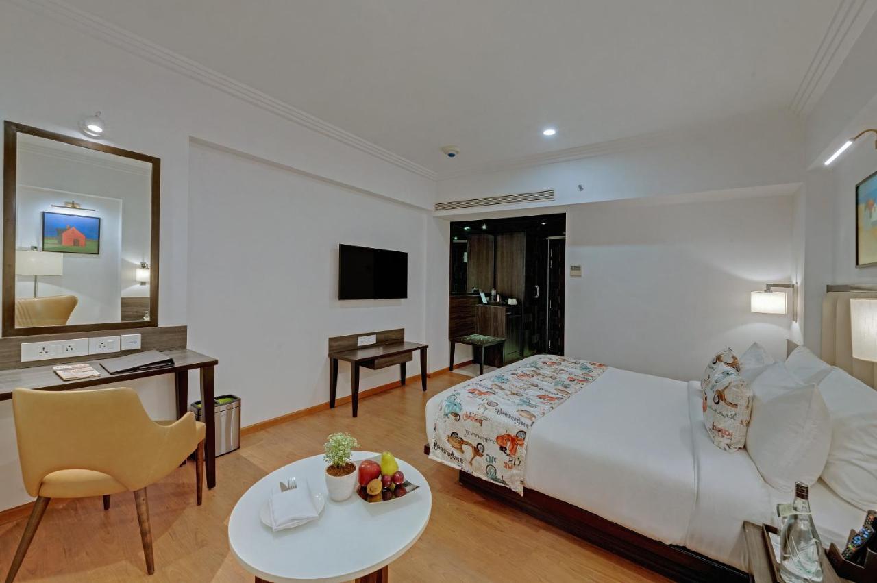 The Fern Residency Turbhe Hotel Nova Bombaim Exterior foto